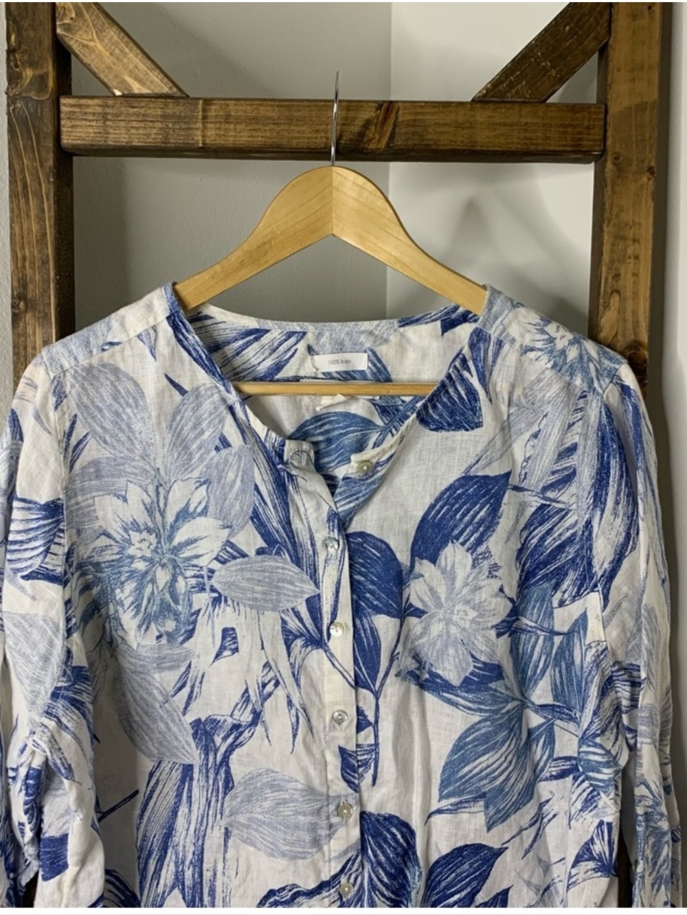 C&C California Floral Blue 100% Linen Women's Top Size 1XL